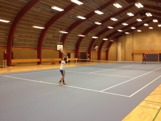 Juletennis i Ravnsholthallen